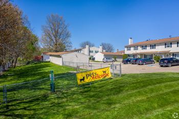 Fenced in dog park at Huntington Hills Townhomes, Integrity Realty, Stow, 44224